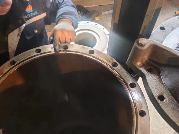 空壓機(jī)維修費(fèi)用